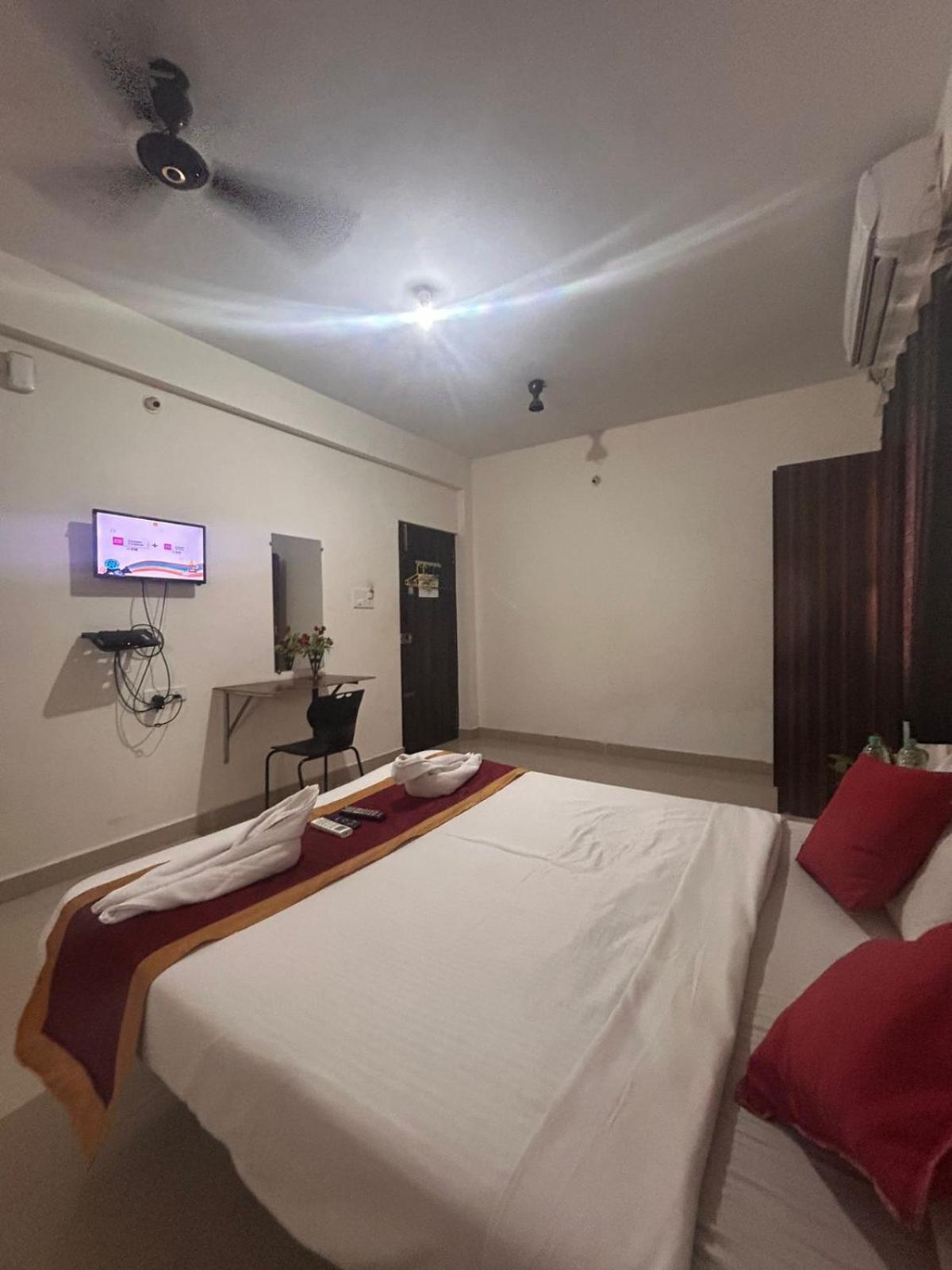 Hotel Prakrathi Residency Bangalore Eksteriør bilde