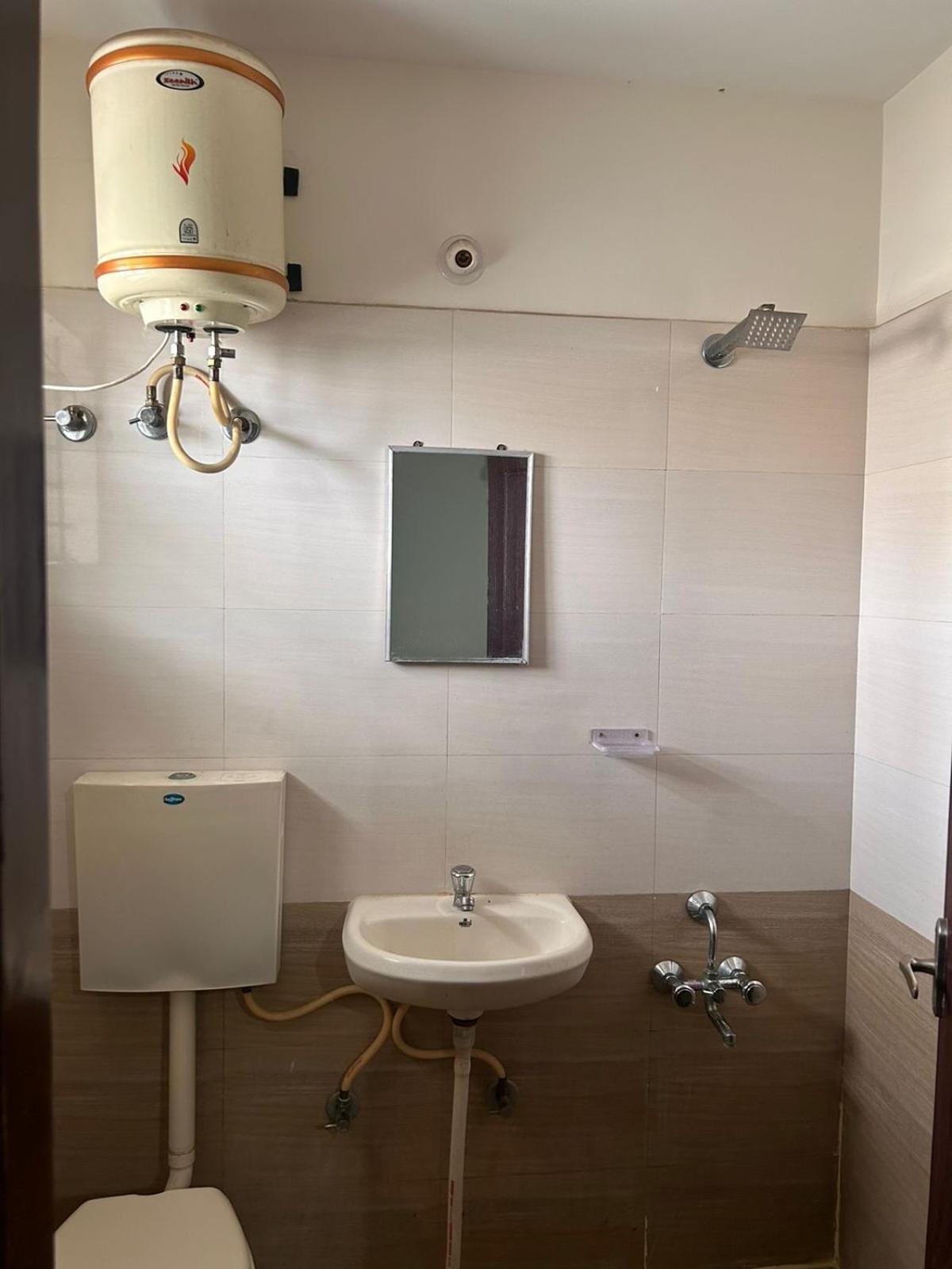 Hotel Prakrathi Residency Bangalore Eksteriør bilde