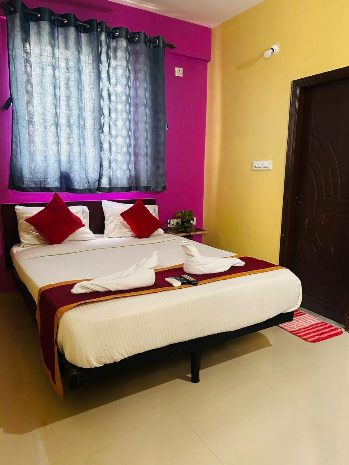 Hotel Prakrathi Residency Bangalore Eksteriør bilde