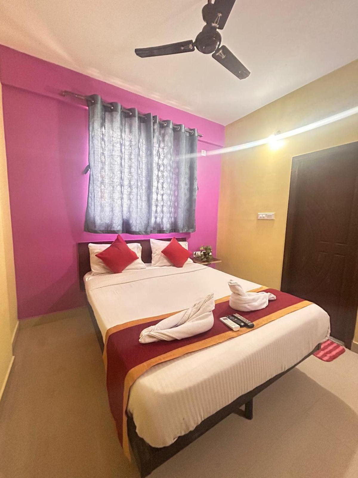 Hotel Prakrathi Residency Bangalore Eksteriør bilde